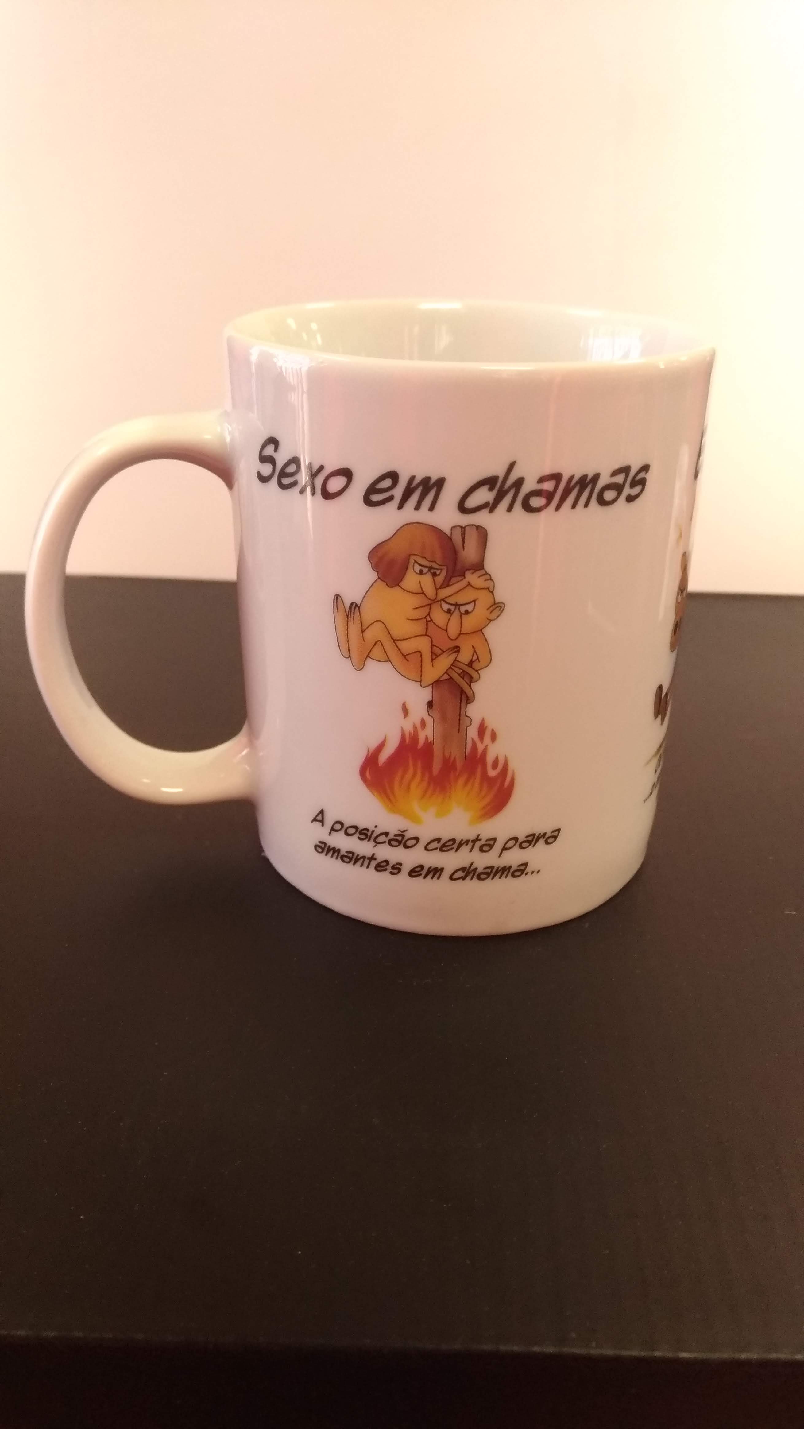BRINCADEIRAS JOGOS Brincadeiras Caneca Sexo em Chamas Caneca Sexo em Chamas