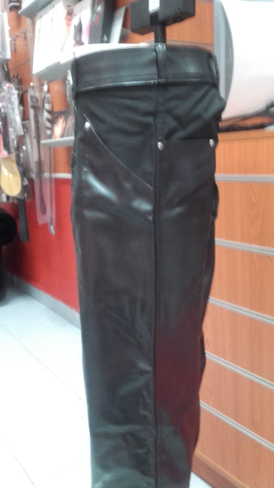 LINGERIE Calças Pretas em Couro Calças Pretas em Couro